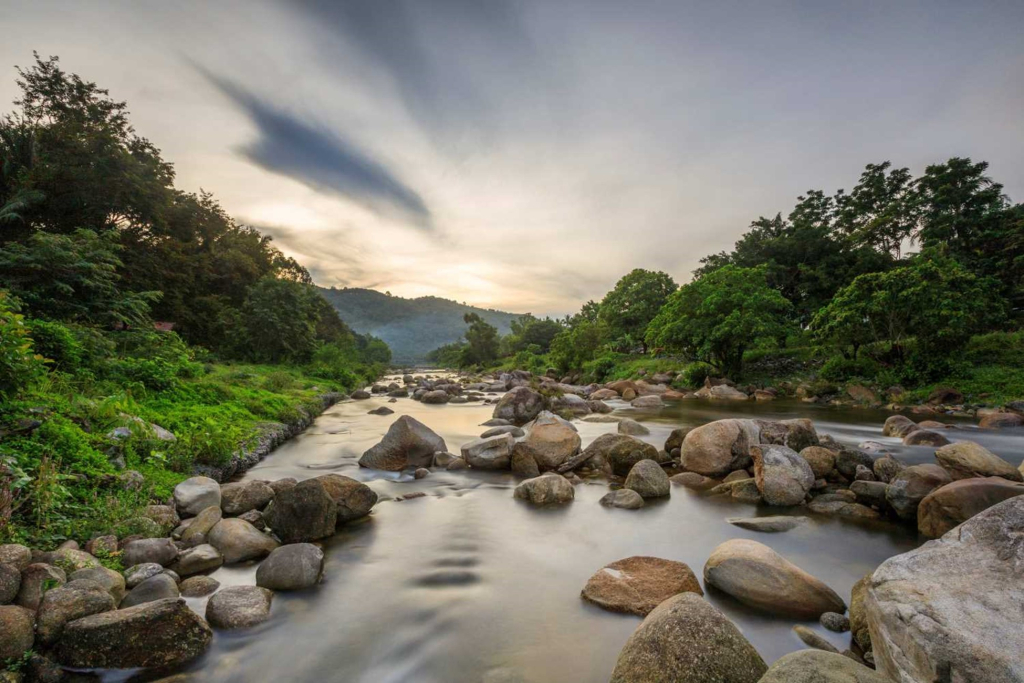 ลำธารธรรมชาติในหมู่บ้าน
(ที่มา&nbsp;: Amezing Thailand, ม.ป.ป.&nbsp;: ออนไลน์)