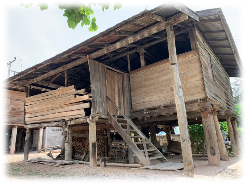 ลักษณะบ้านที่อยู่อาศัยในอดีต