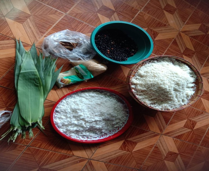 วัสดุอุปกรณ์ในการทำข้าวต้มใบก๋ง