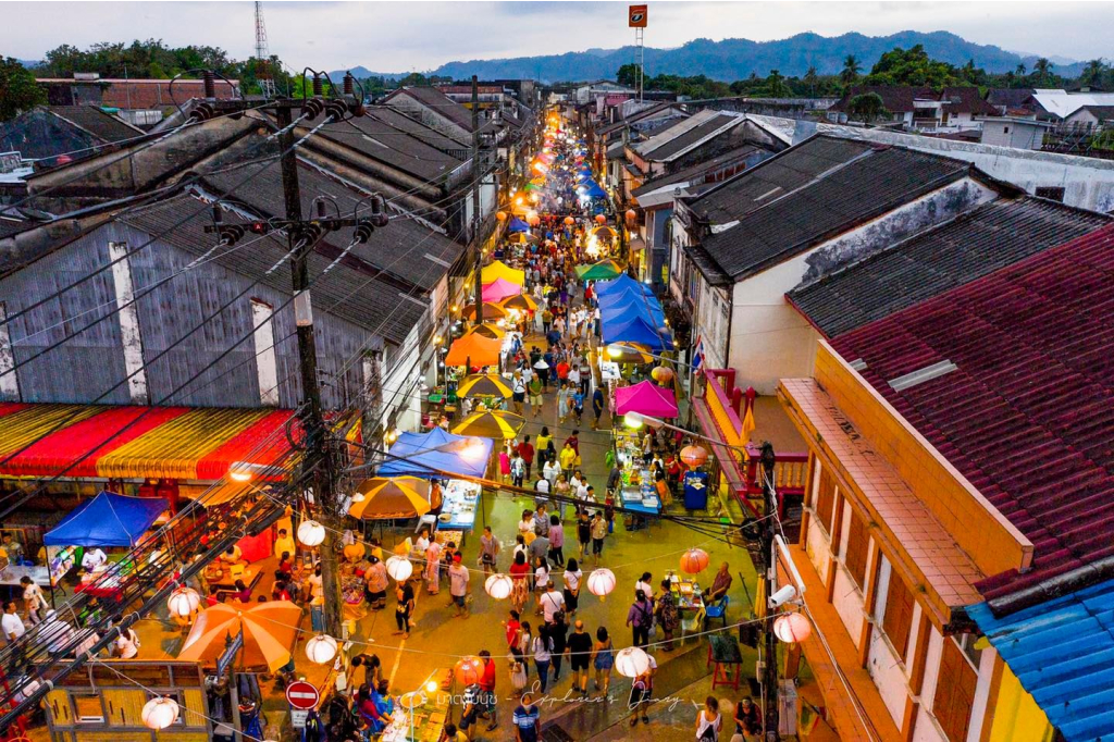ถนนสายวัฒนธรรมตะกั่วป่า (ที่มา : มาตามนุช - Explorer’s Diary, Facebook)