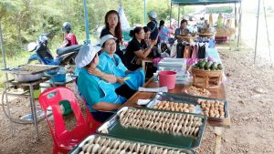 ร้านค้าชุมชน (ที่มา : สำนักงานพัฒนาชุมชนอำเภอภาชี, 2560)