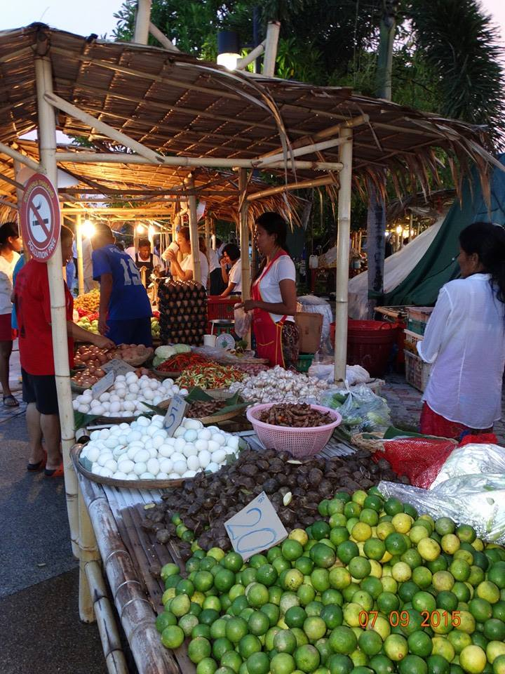 สินค้าท้องถิ่น (ที่มา : BOYANG GREENS, Facebook)