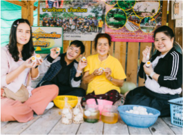 กิจกรรมไข่เค็มใบเตย ศูนย์การเรียนรู้เศรษฐกิจพอเพียง
(ที่มา : กรมพัฒนาชุมชน, 2567)