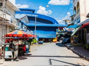 ภาพที่ 3 ตลาดสดเทศบาลตำบลตลาดเขต (ที่มา: https://talatkhet.go.th/public/list/data/index/menu/1142)