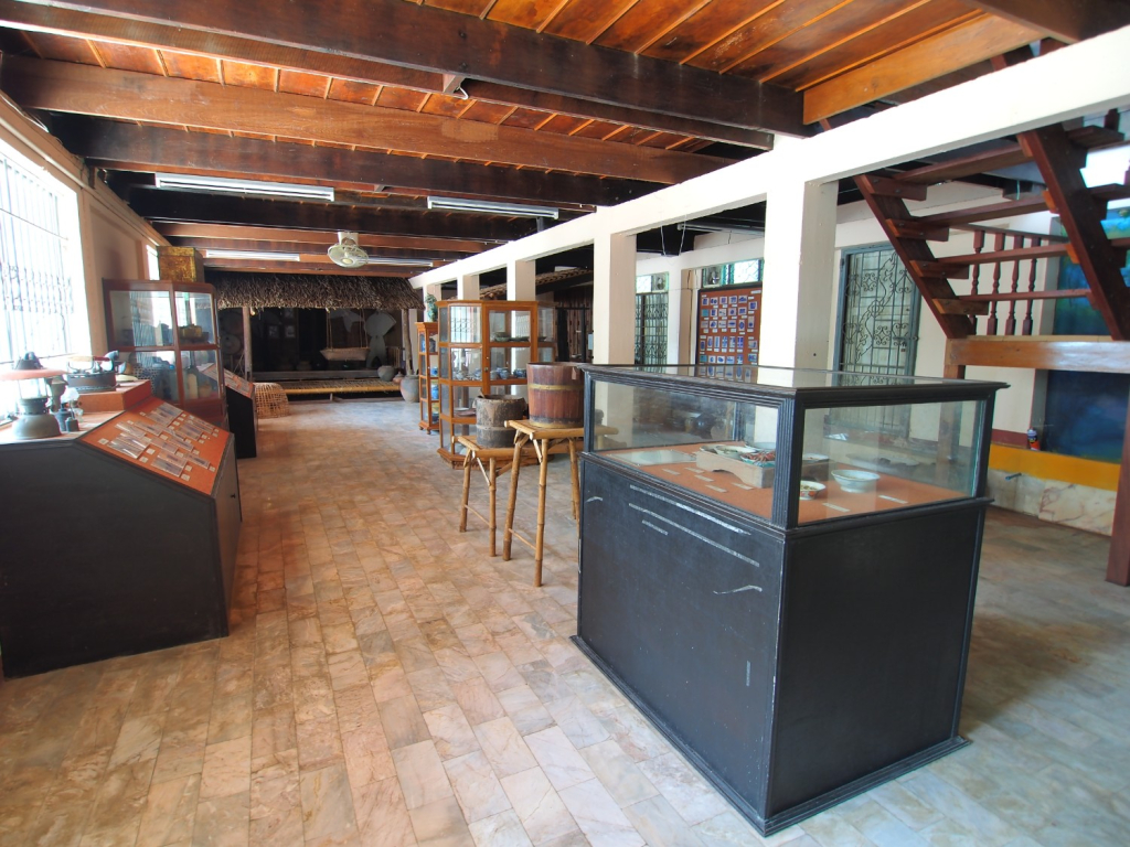 ภาพที่ 40 บรรยากาศภายในพิพิธภัณฑ์บ้านเขายี่สาร (ที่มา: https://pantip.com/topic/39922148)